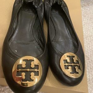 Tory Burch Reva Flats size 7 black